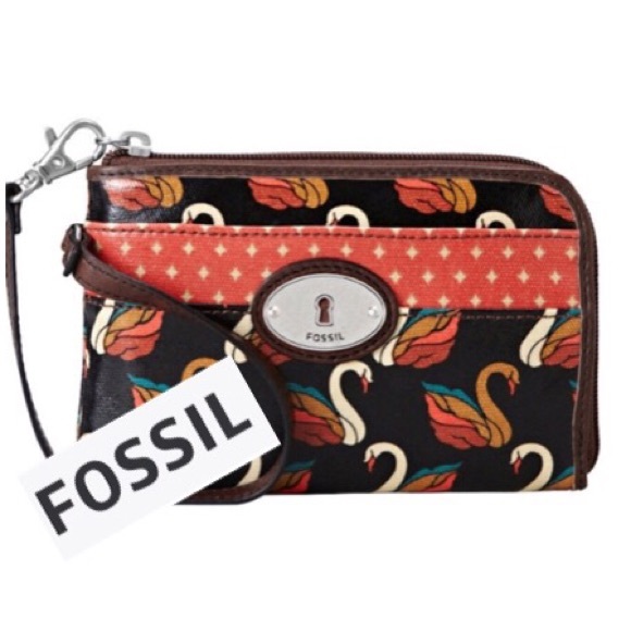 Fossil Handbags - Fossil Keyper Wristlet - SWAN LEATHER TRIM